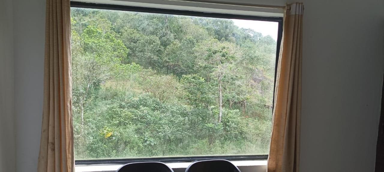 Hotel Mist Woods Vagamon Esterno foto